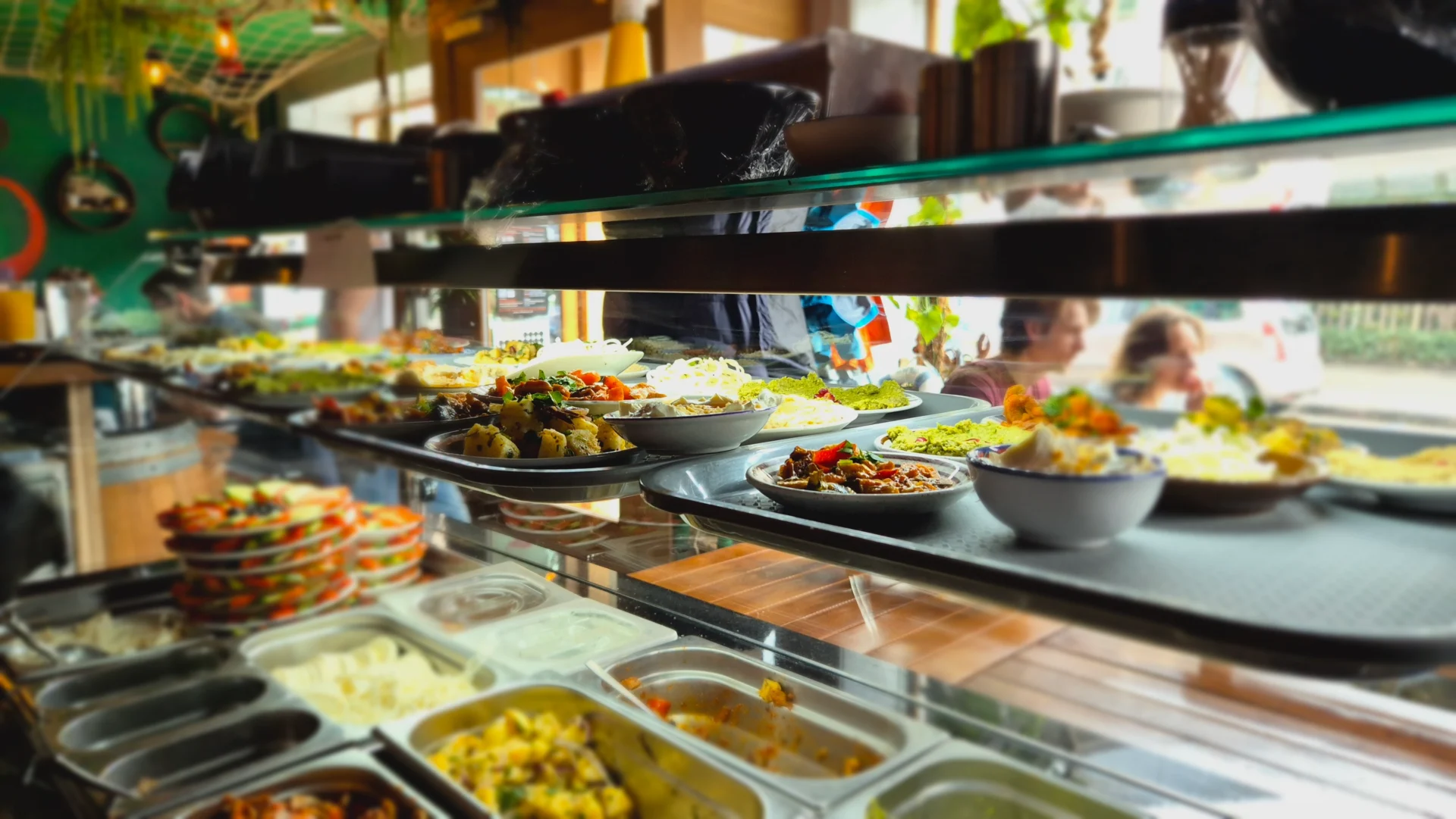 Breakfast and small dishes at Falafingo in Bern